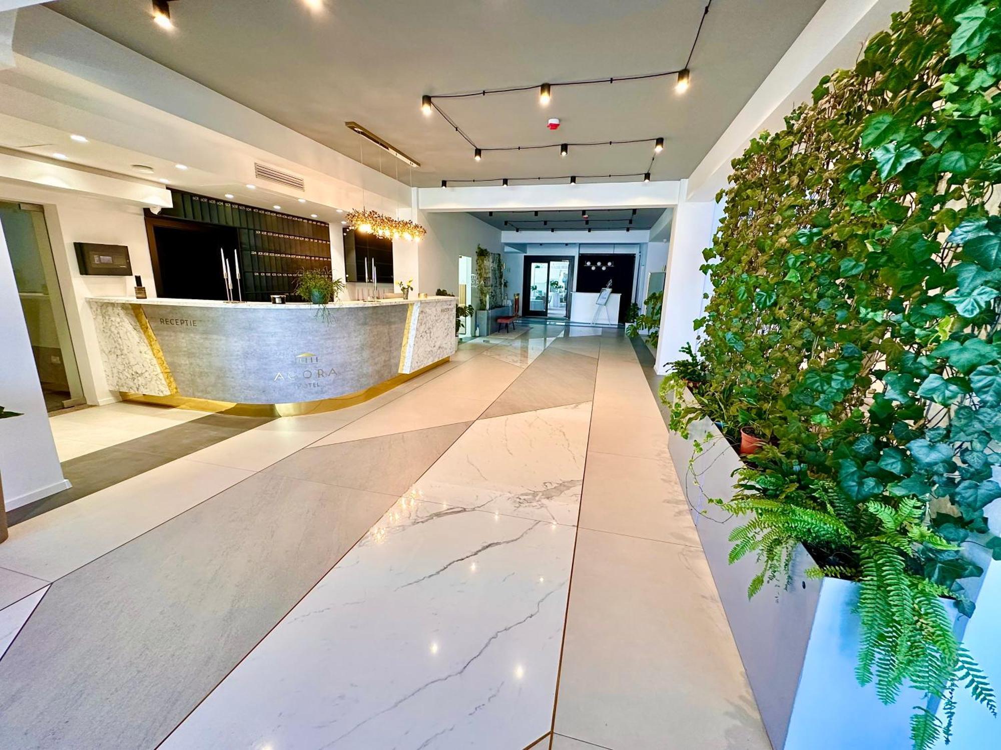 Hotel Agora Mures Târgu-Mureş Екстериор снимка